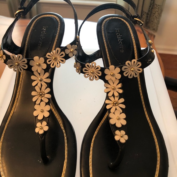 Sandals - Picture 7 of 7